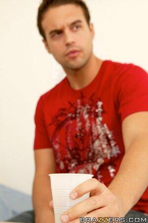 Original 600 px/ 902 px