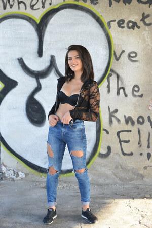 Original 2002 px/ 3000 px