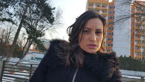 Original 1142 px/ 643 px