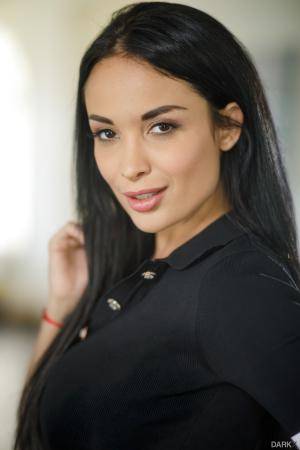 Original 2560 px/ 3840 px