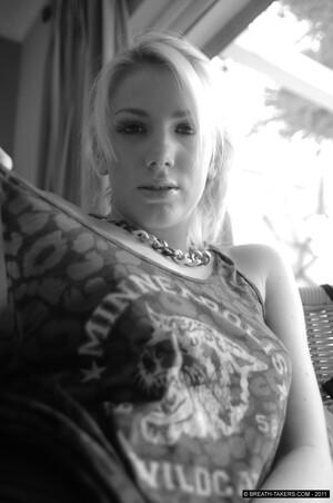 Original 2848 px/ 4288 px