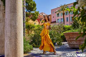 Original 3000 px/ 2000 px