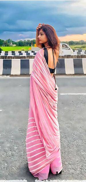 Original 736 px/ 1556 px