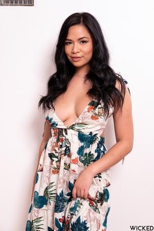 Original 1280 px/ 1920 px