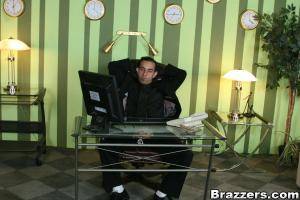 Original 900 px/ 600 px