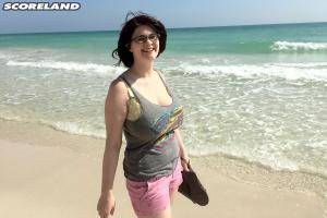 Original 1600 px/ 1067 px