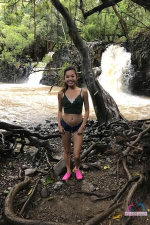 Original 2000 px/ 3000 px