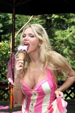 Original 661 px/ 1000 px