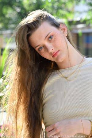 Original 852 px/ 1280 px