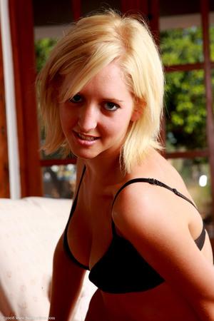 Original 1076 px/ 1615 px