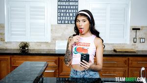 Original 1620 px/ 911 px