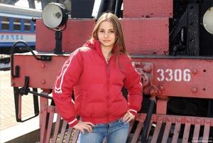 Original 3000 px/ 2009 px