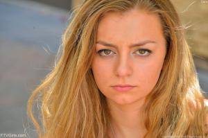 Original 1280 px/ 852 px