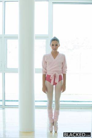 Original 2000 px/ 3000 px