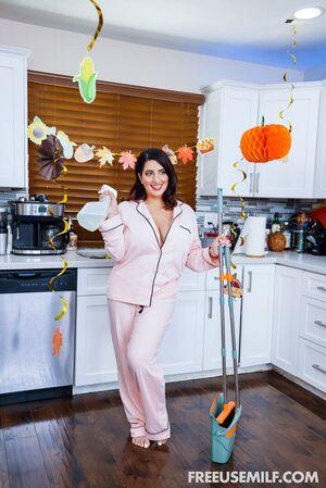 Original 721 px/ 1080 px