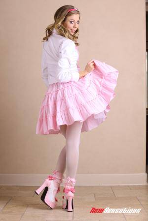 Original 683 px/ 1024 px