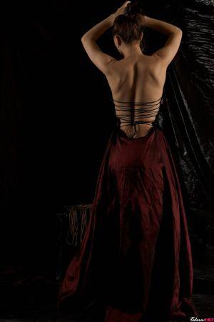 Original 851 px/ 1280 px