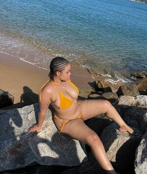 Original 1080 px/ 1277 px