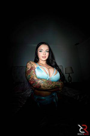 Original 2000 px/ 3000 px