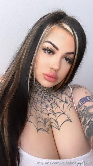 Original 1284 px/ 2282 px