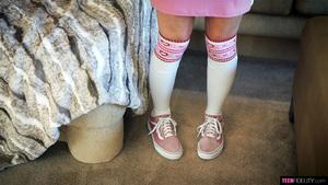 Original 1882 px/ 1058 px