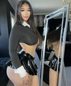 Original 558 px/ 669 px