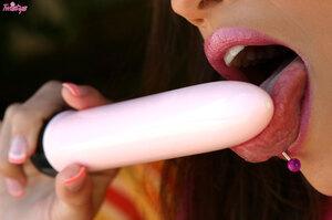 Original 1600 px/ 1062 px