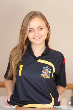 Original 2667 px/ 4000 px