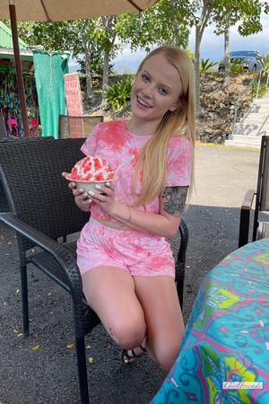 Original 2000 px/ 3000 px