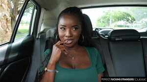 Original 2500 px/ 1406 px