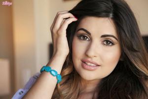 Original 1600 px/ 1066 px