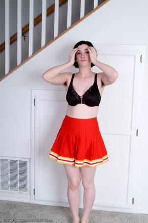 Original 683 px/ 1024 px