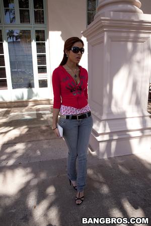 Original 533 px/ 800 px