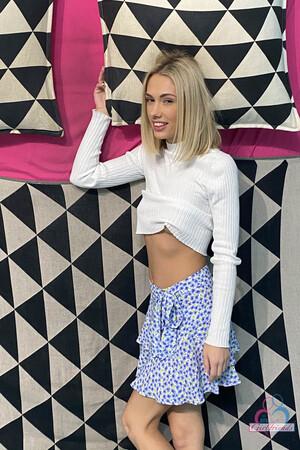 Original 2000 px/ 3000 px