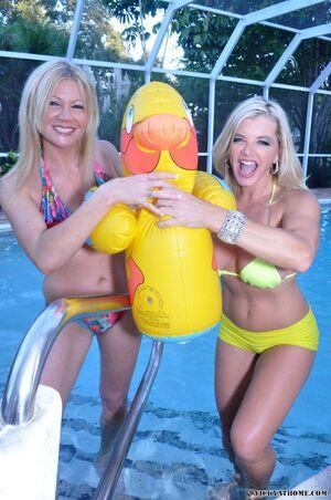 Original 850 px/ 1280 px