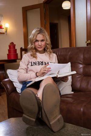 Original 534 px/ 800 px