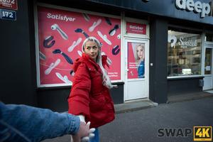 Original 4090 px/ 2727 px