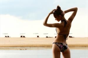 Original 3000 px/ 2009 px