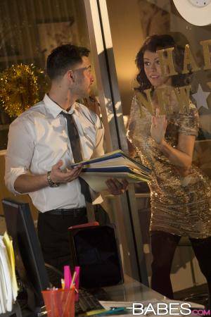 Original 2560 px/ 3840 px