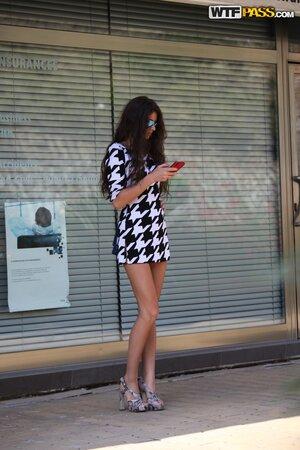 Original 1067 px/ 1600 px