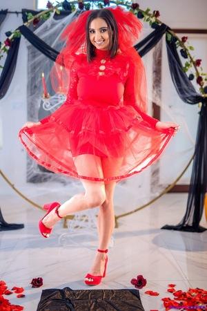 Original 854 px/ 1280 px