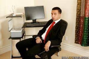 Original 900 px/ 599 px