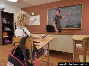 Original 2227 px/ 1670 px