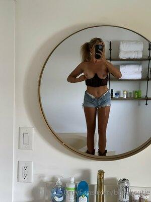 Original 1536 px/ 2048 px