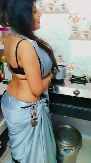 Original 736 px/ 1308 px