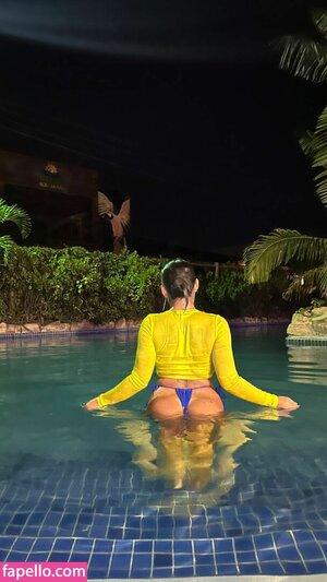 Original 608 px/ 1080 px