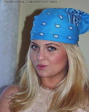 Original 546 px/ 683 px