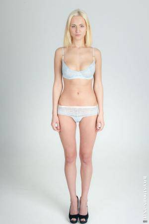 Original 854 px/ 1280 px