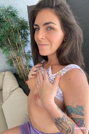 Original 2000 px/ 3000 px