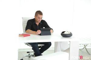 Original 2250 px/ 1500 px